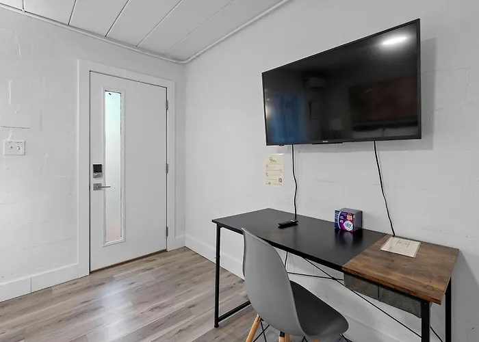 Chic Retreat 93e